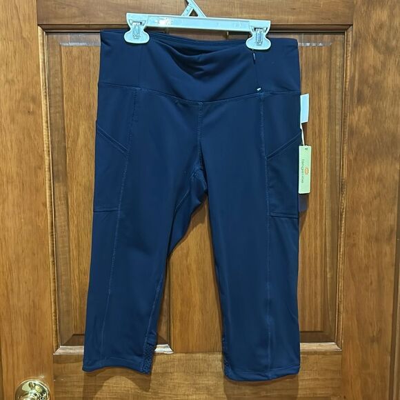 NWT Tangerine Capri leggings size small - Picture 2 of 13